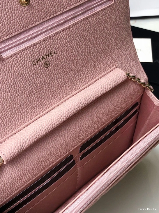 First Bag Ru HARDWARE WALLET CAVIAR GOLD CHAIN WITH CHANEL 0812